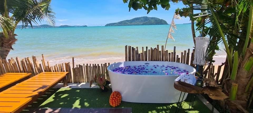 Phuket Signature Glamping Rawai Exterior photo